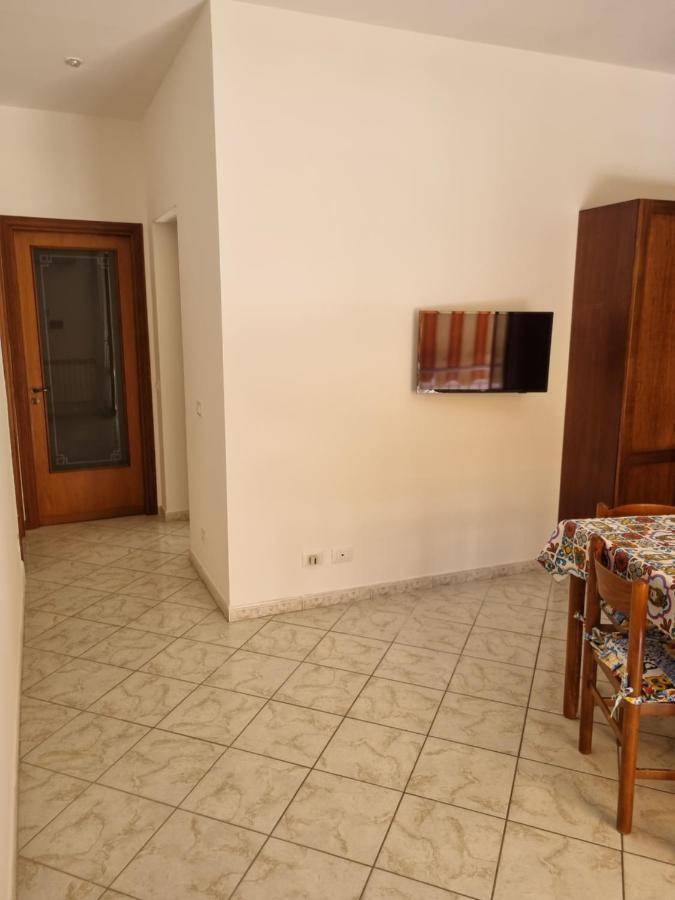 L'Angolo Dei Barcaioli Apartment Palermo Bagian luar foto